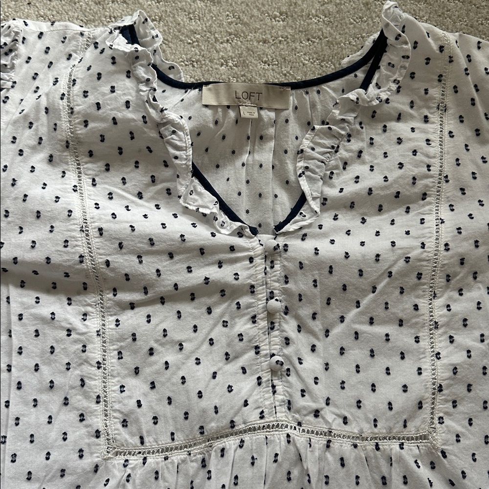 LOFT - White Ruffle Blouse - Picture 2 of 5